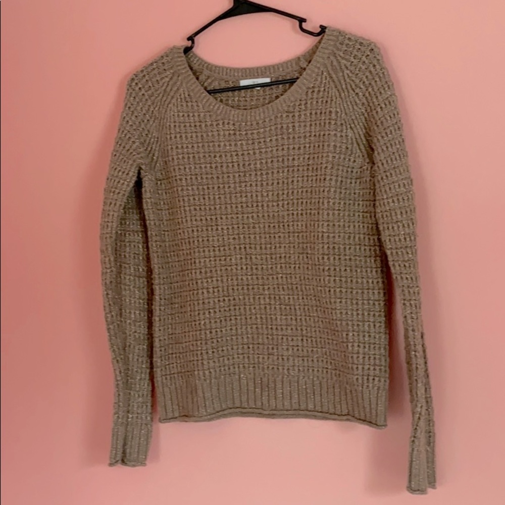 Gap sweater